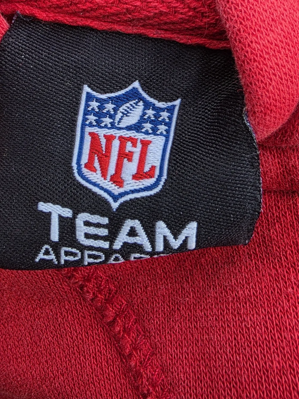 Boston Patriots Red Hoodie Pullover - Team Graphic Sweatshirt